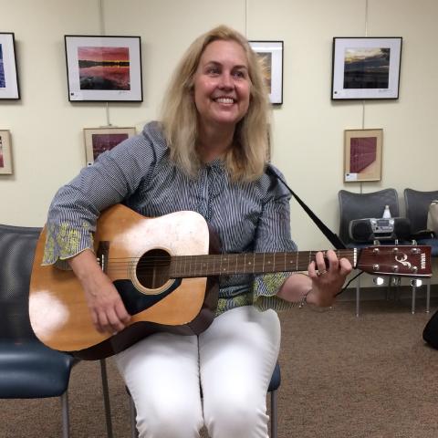 Music with Carolyn Dempsey