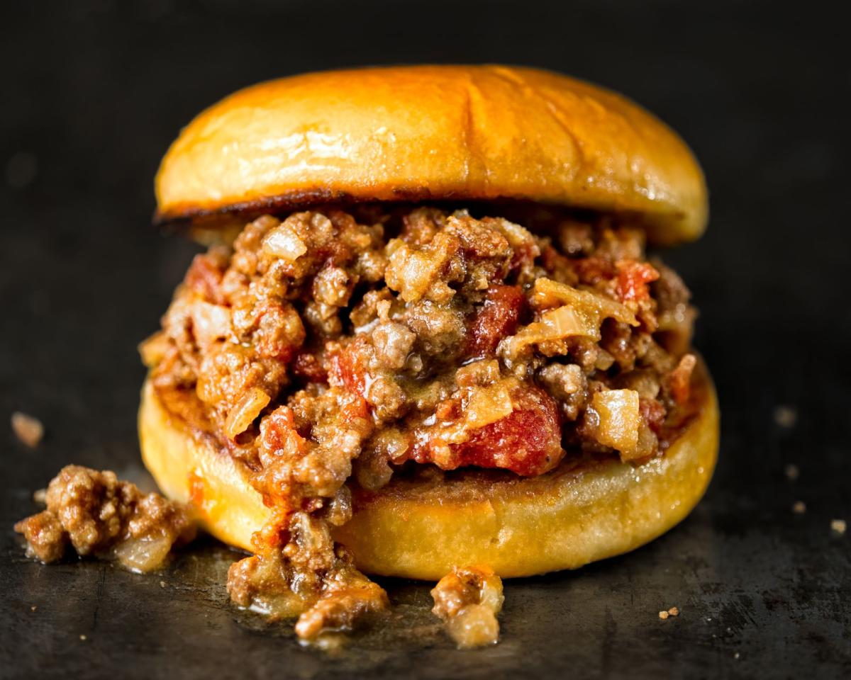 sloppy joe sandwich